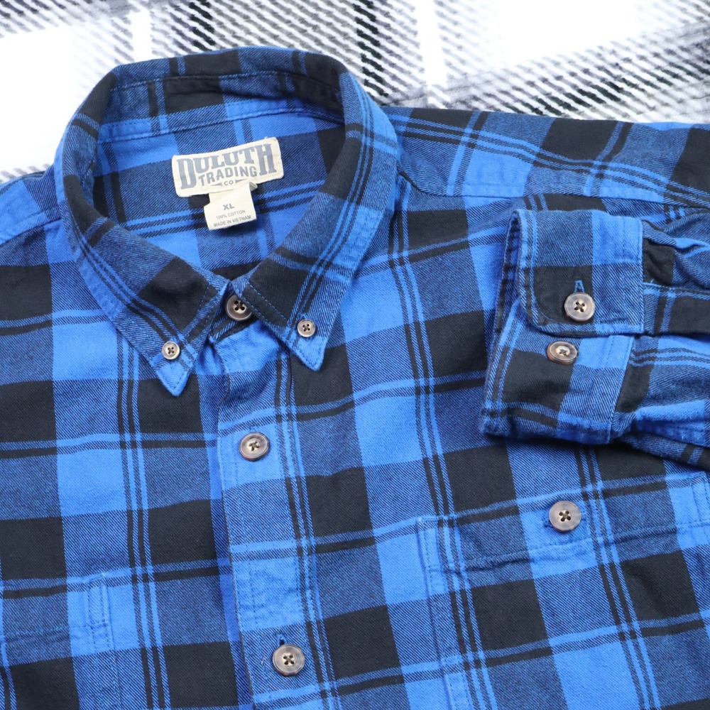 Duluth Trading Co Blue Black Plaid Flannel Shirt Mens XL Long Sleeve Cotton